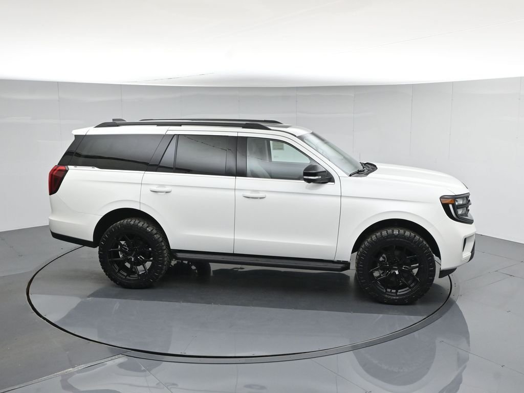 New 2026 Star White Metallic Tri-Coat Ford Active image 54
