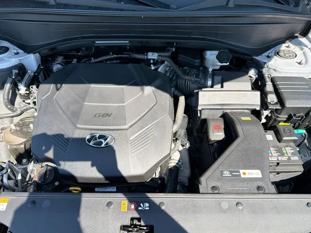 Used 2024 Silver Hyundai SEL image 19