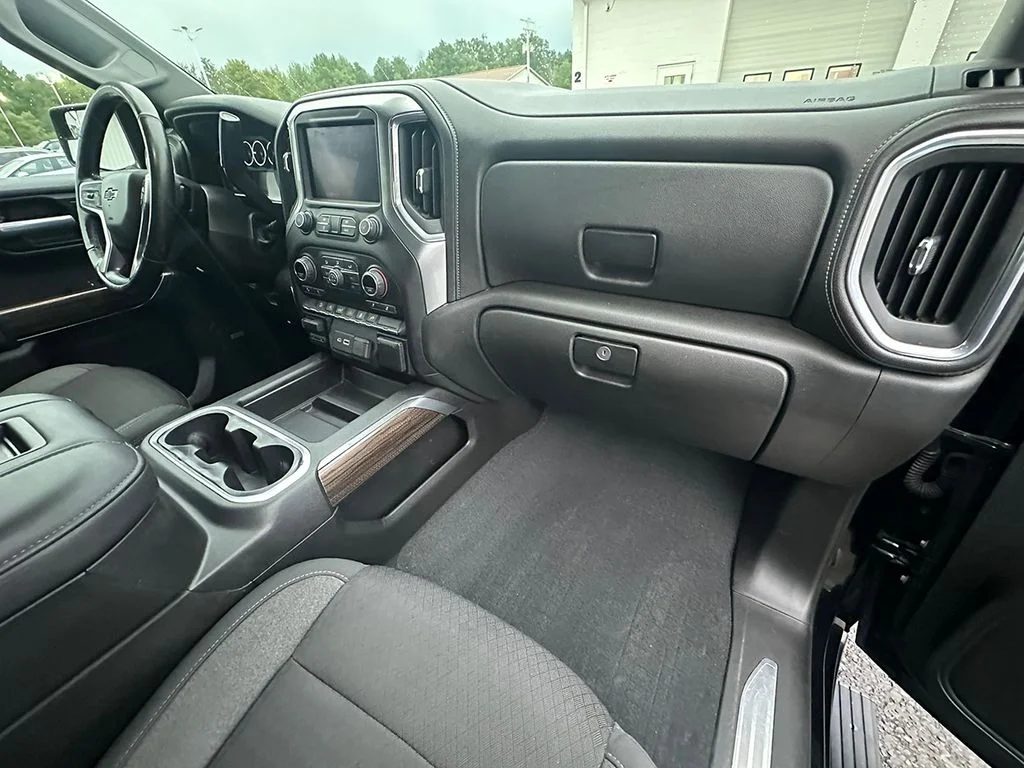 Used 2020 Black Chevrolet LT Trail Boss image 30