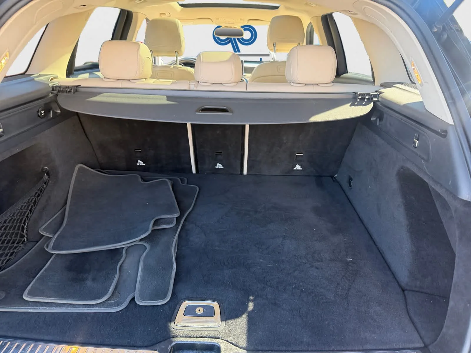 Used 2019 Black Mercedes-Benz GLC 300 image 25