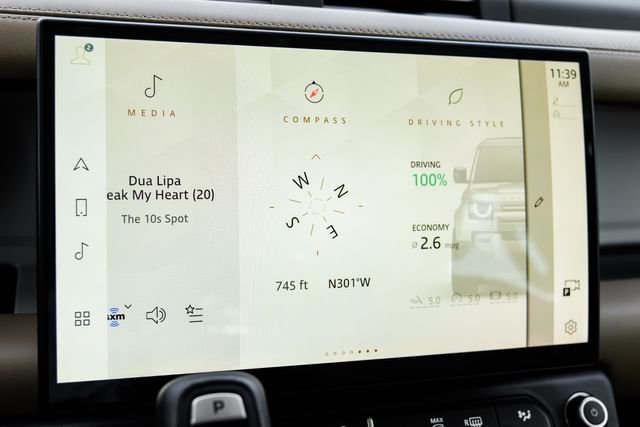 Used 2026  Land Rover S image 42