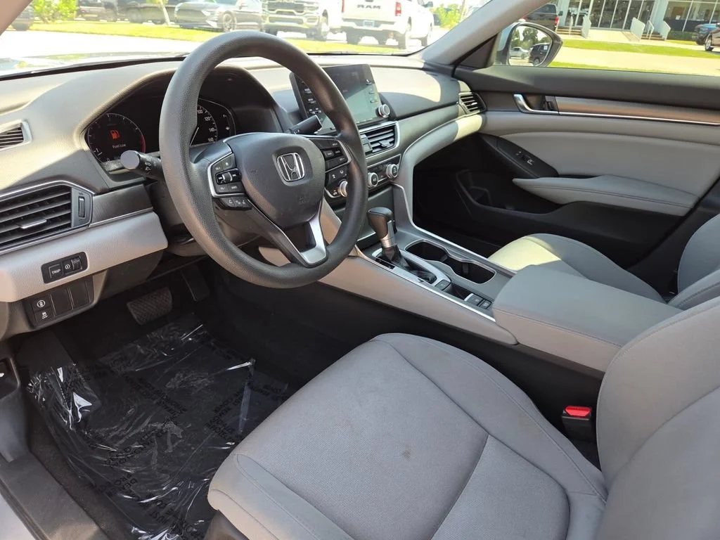 Used 2020 Silver Honda LX image 28