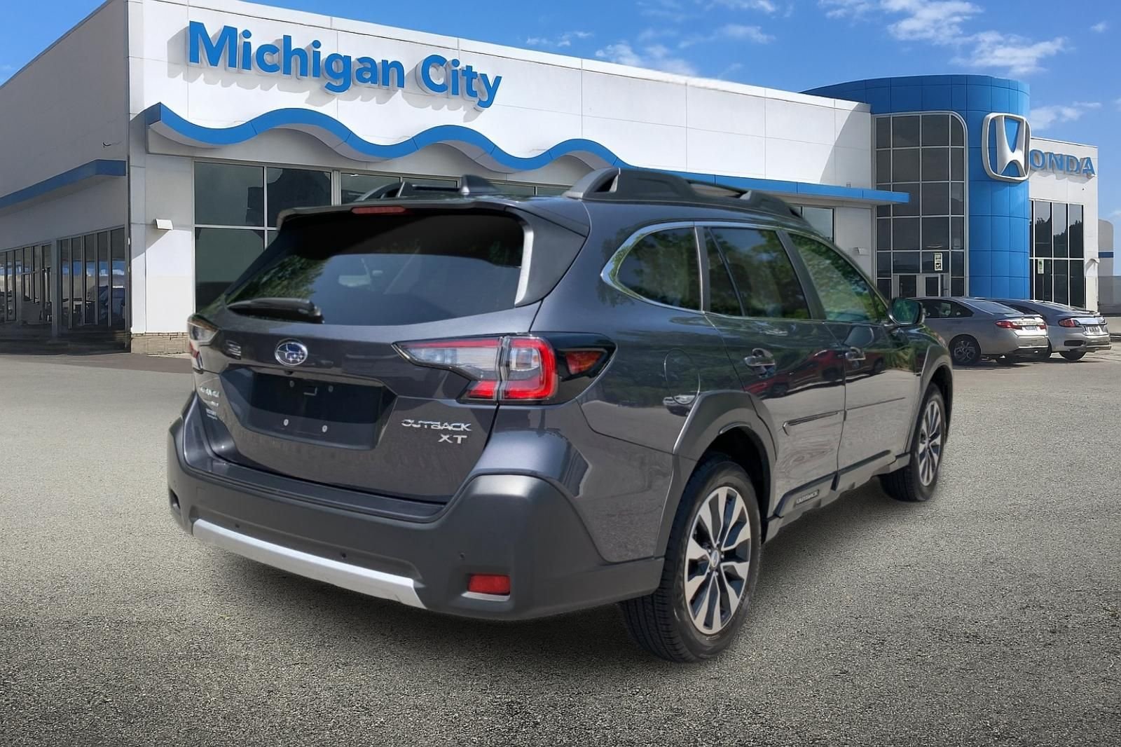Used 2024 Gray Subaru Limited XT image 5