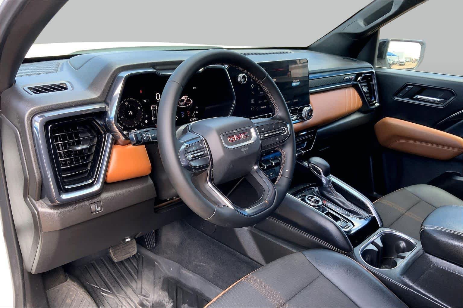 Used 2024 Summit White GMC 4WD AT4 image 33