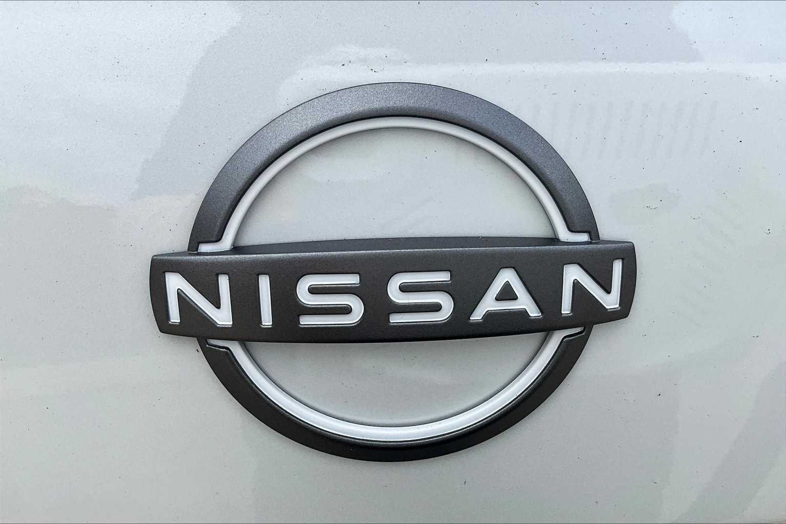 2025 Nissan Versa Sedan SV - Photo 8