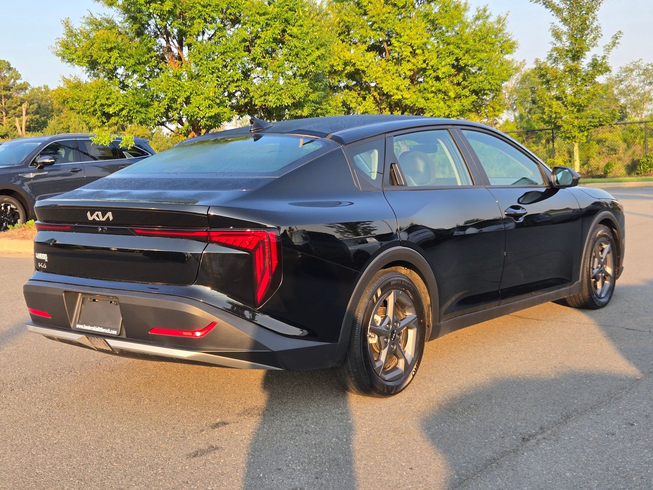 Used 2025 Aurora Black Pearl Kia LXS image 7