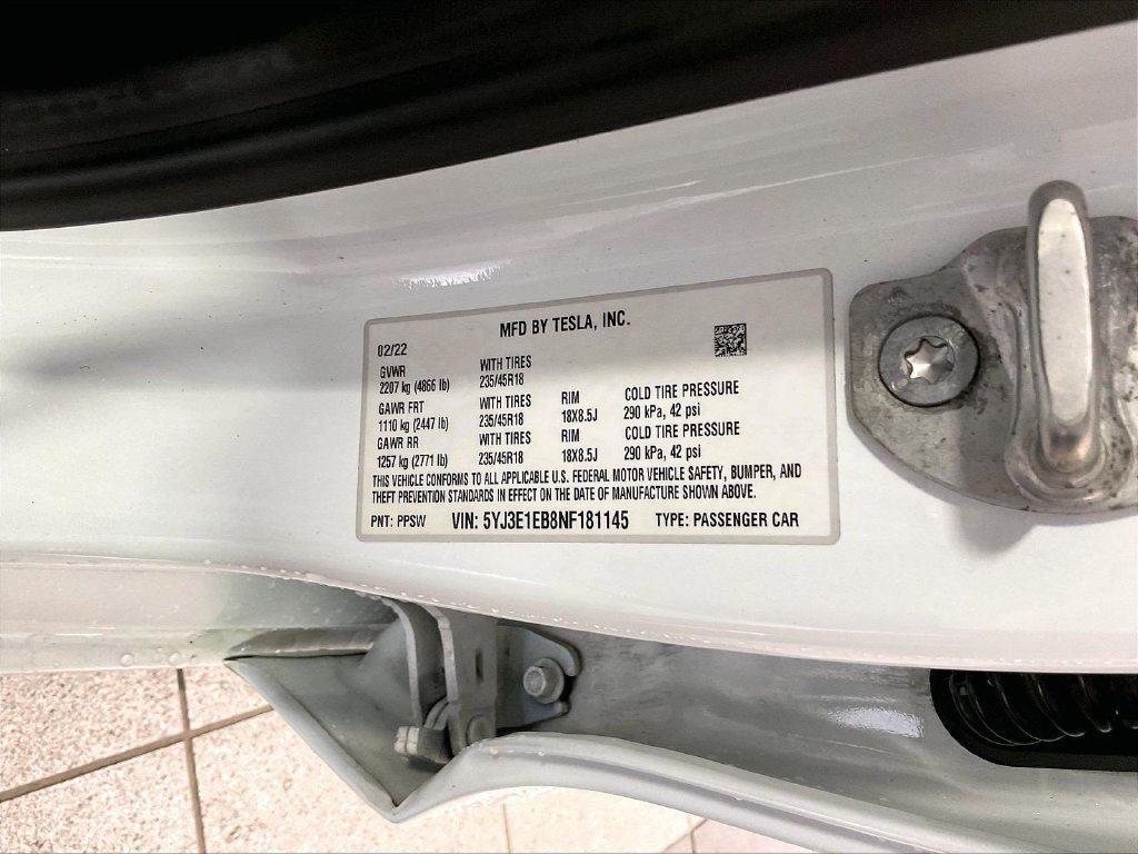 Used 2022 White Tesla Long Range image 35