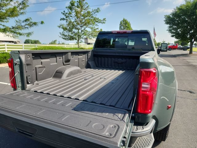New 2026 Cypress Gray Chevrolet LT DRW image 20