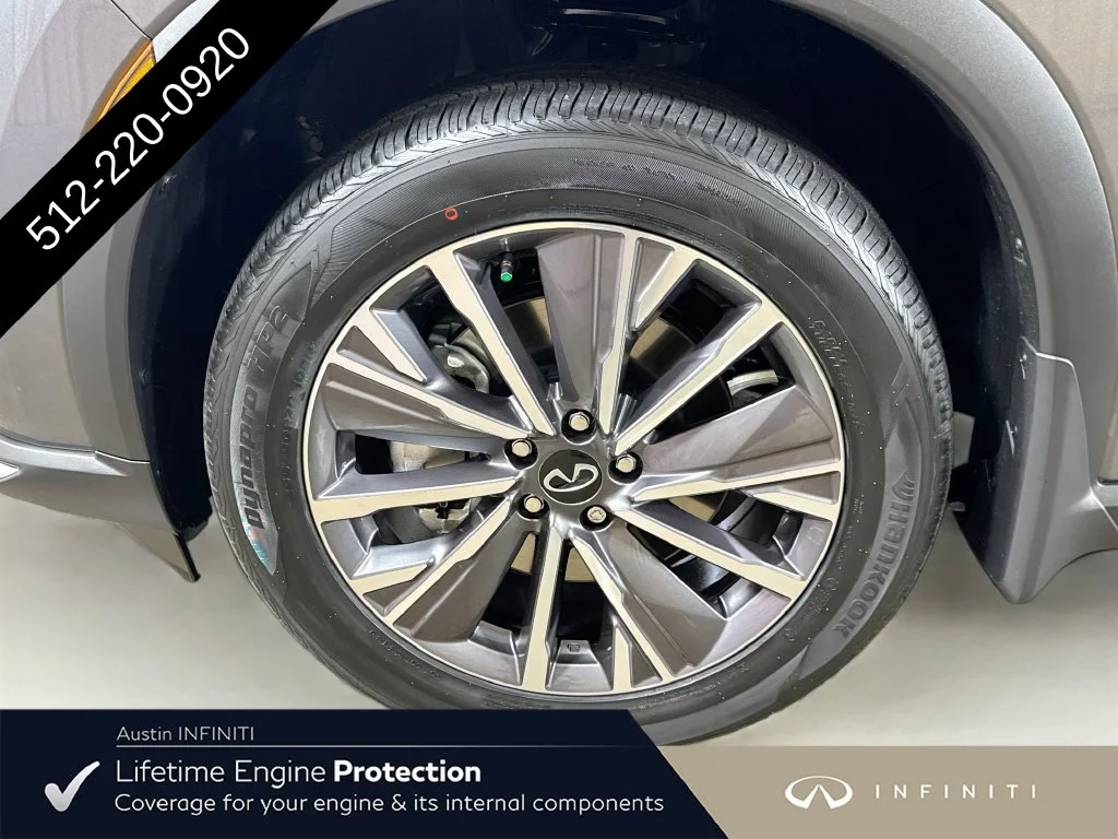 New 2027 Gray INFINITI LUXE image 43