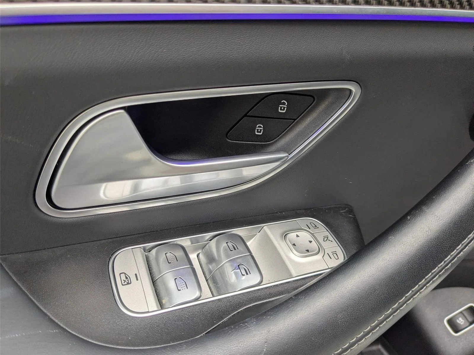Used 2024 MANUFAKTUR Alpine Grey Mercedes-Benz AMG® GLE 63 S image 13
