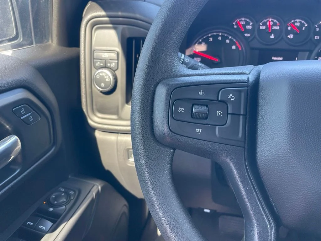 Used 2025 Gray Chevrolet Custom image 12