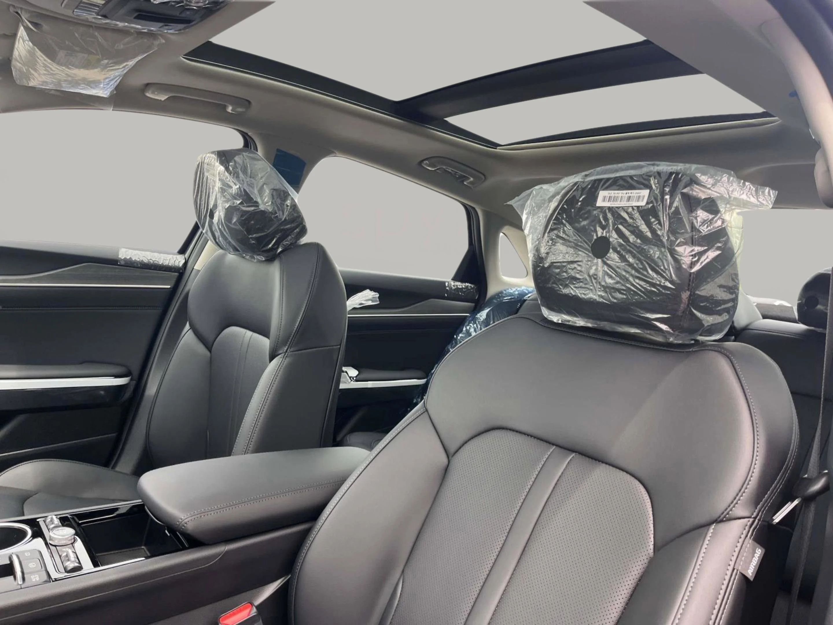 New 2026 Interstellar Gray Kia EX image 23