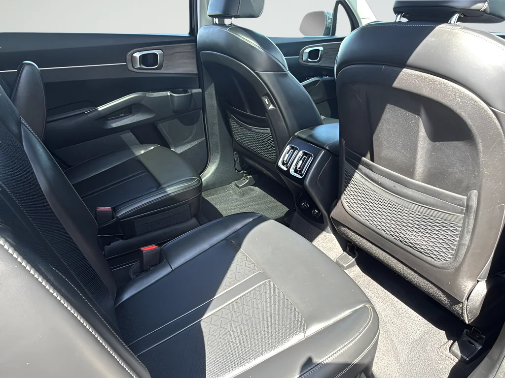 Used 2023 Black Kia X-Line EX image 19