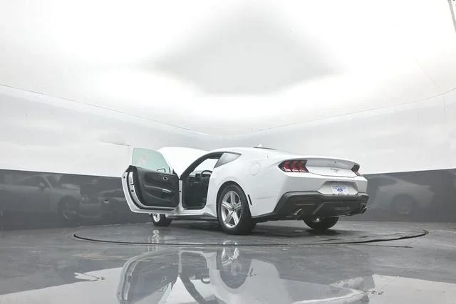 New 2026 Oxford White Ford EcoBoost® Fastback image 41