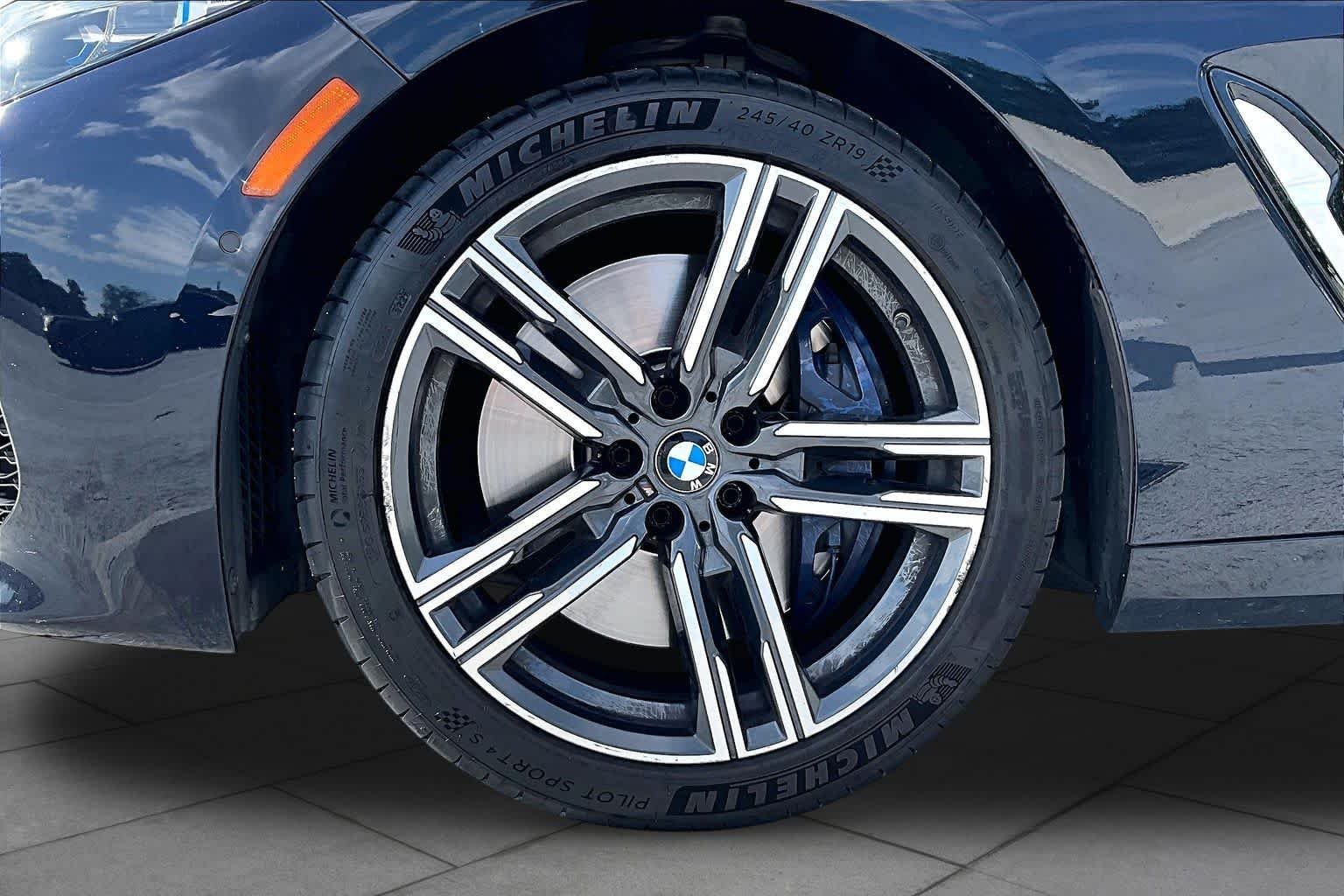 Used 2020 Carbon Black Metallic BMW 840i image 10