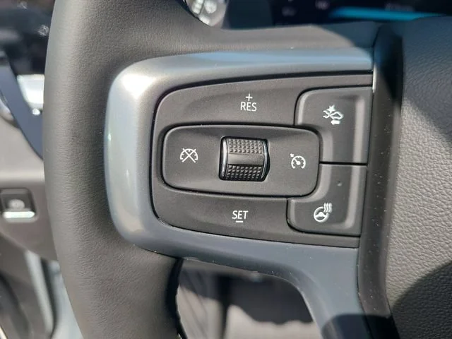 New 2026 Summit White Chevrolet LT Trail Boss image 29