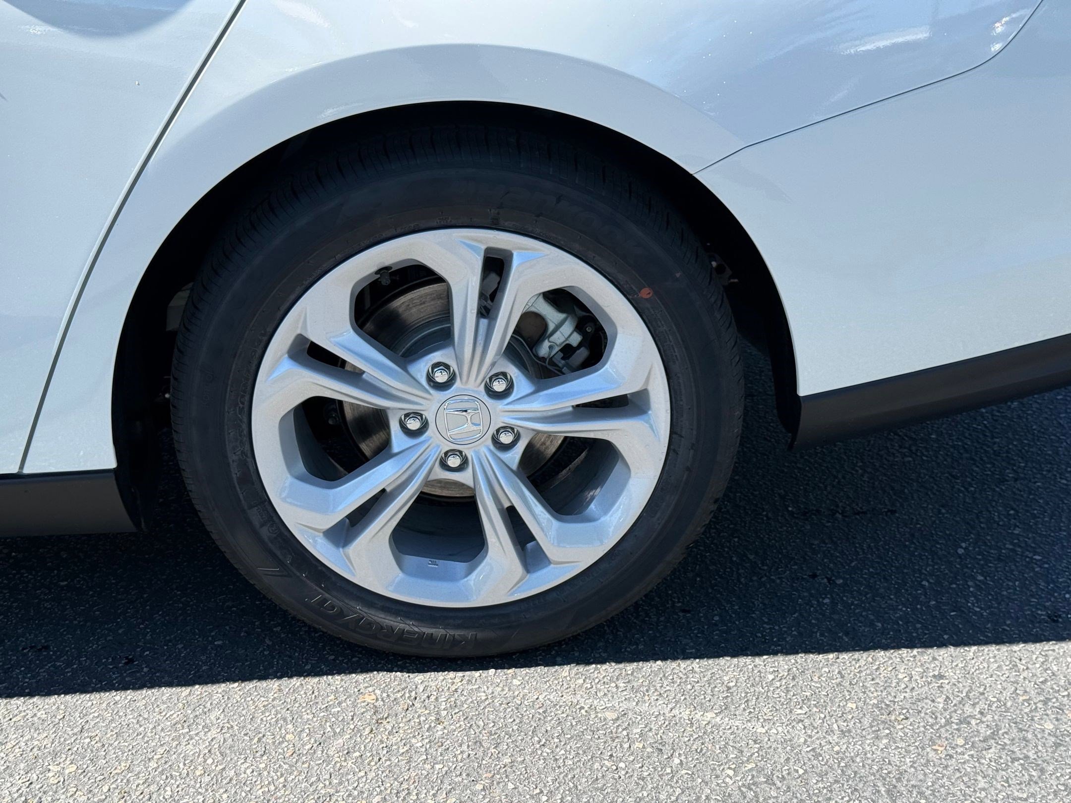 2026 Honda Accord LX - Photo 15