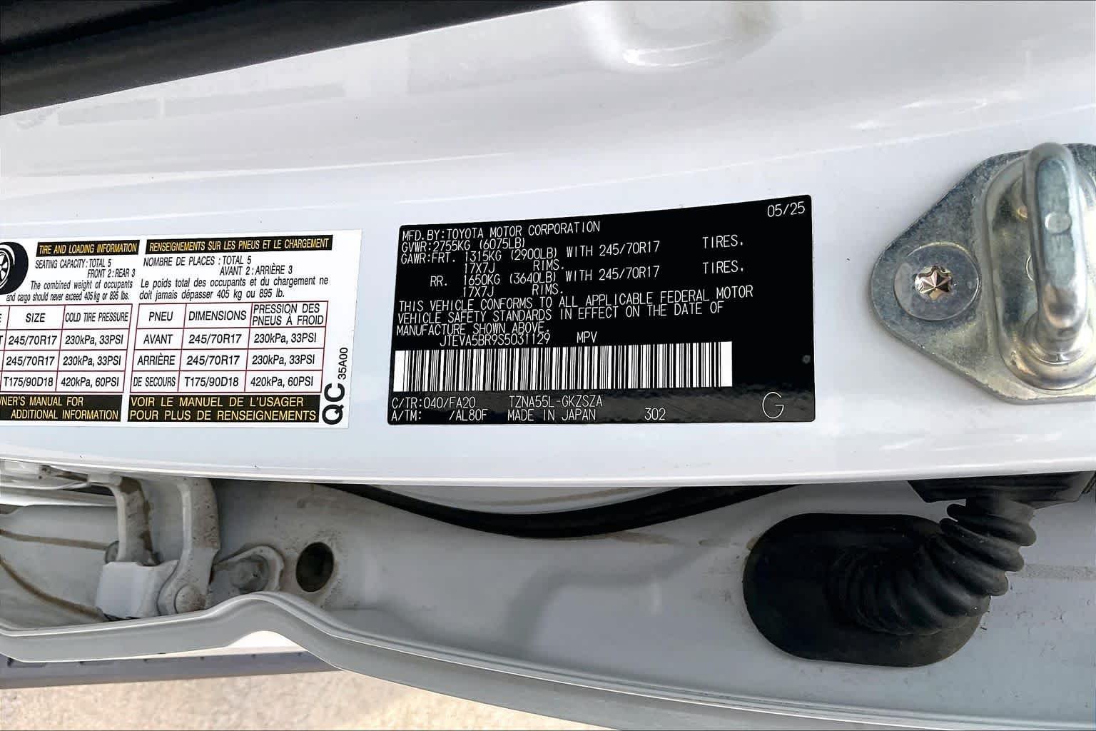 Used 2025 Ice Cap Toyota SR5 image 36