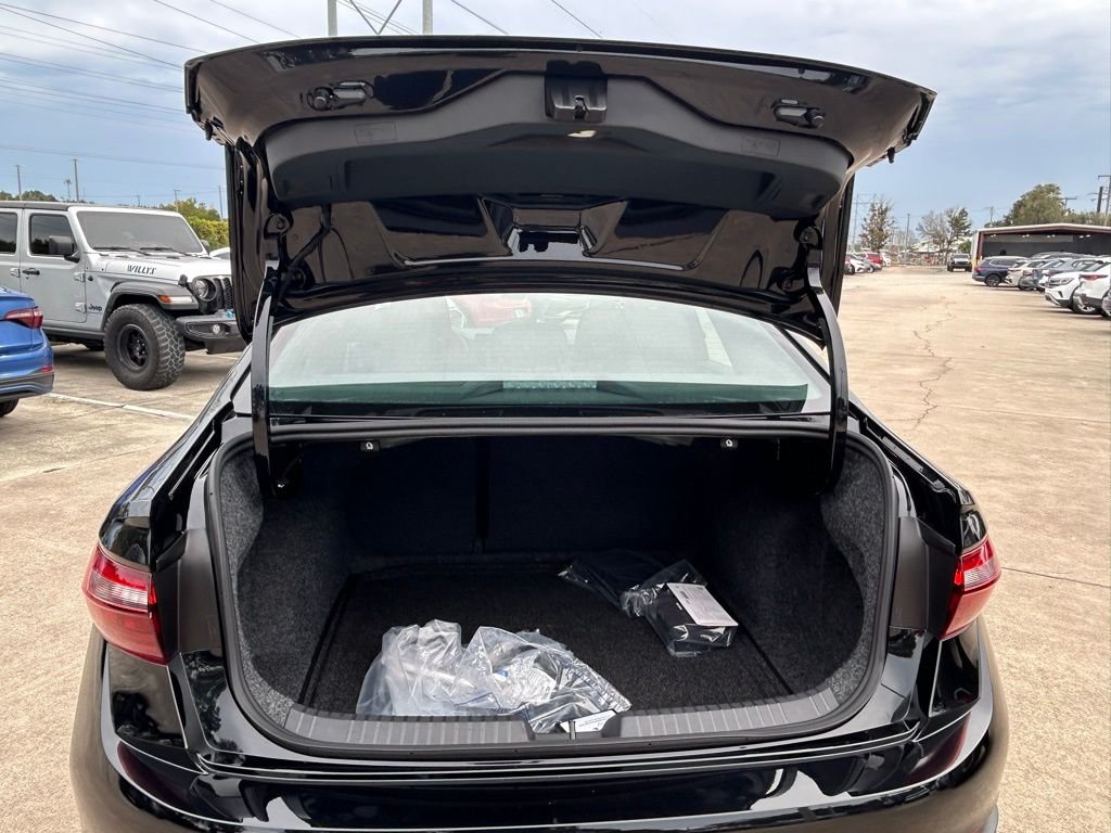New 2026 Black Volkswagen 1.5T Sport image 49