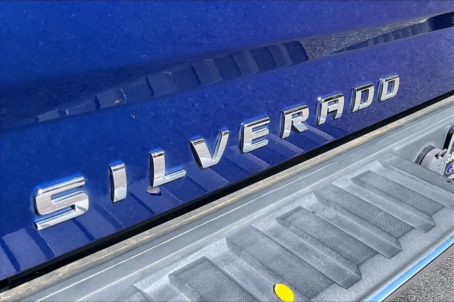 Used 2014 Blue Topaz Metallic Chevrolet LT image 29