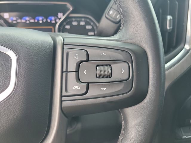 Used 2021 White Frost Tricoat GMC Denali image 20