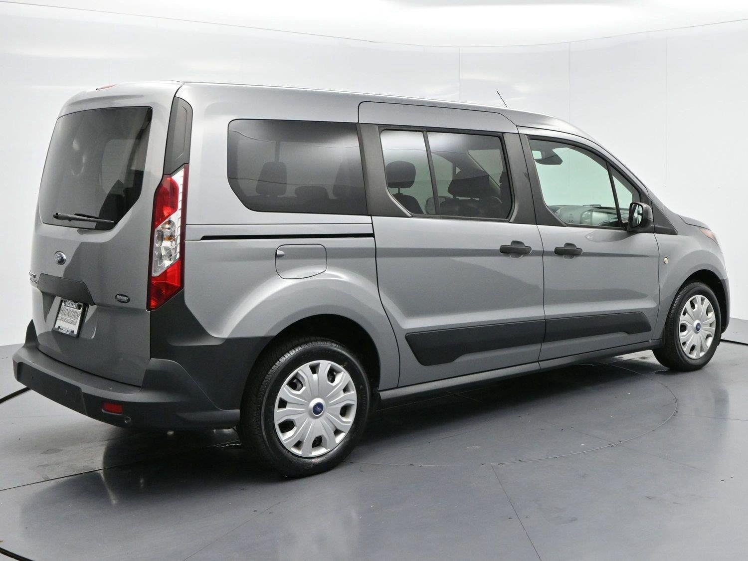 Used 2022 Solar Silver Ford XL image 7