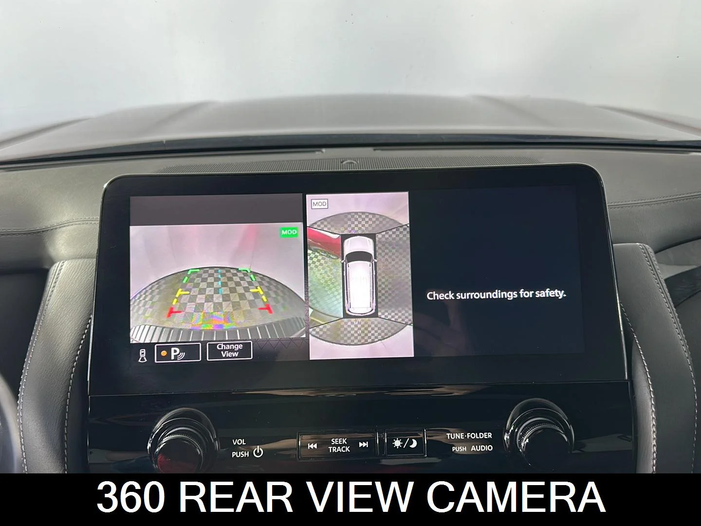 Used 2023 Coulis Red Pearl Nissan Platinum image 10