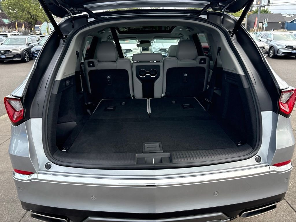New 2026 Solar Silver Metallic Acura Technology Package image 32
