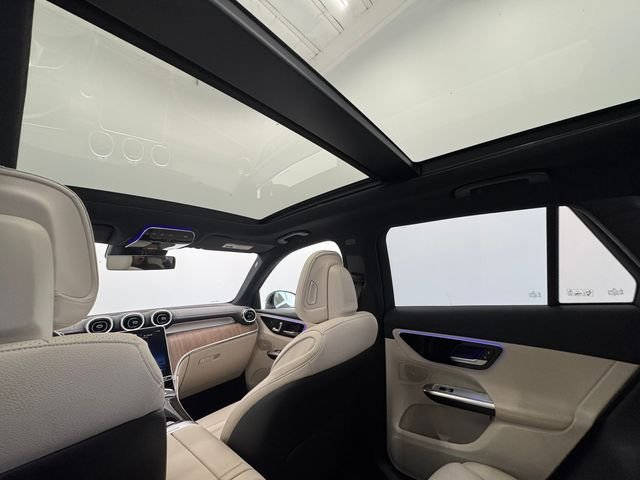 Certified Used 2024 Black Mercedes-Benz GLC 300 image 41