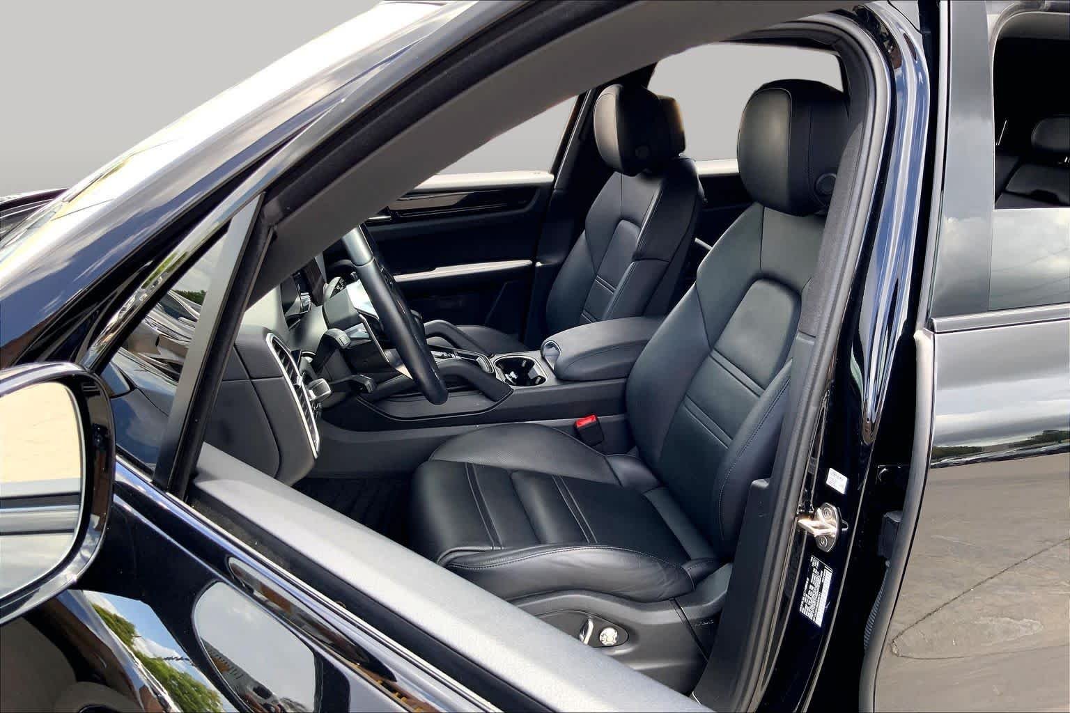 Used 2021 Jet Black Metallic Porsche  image 8