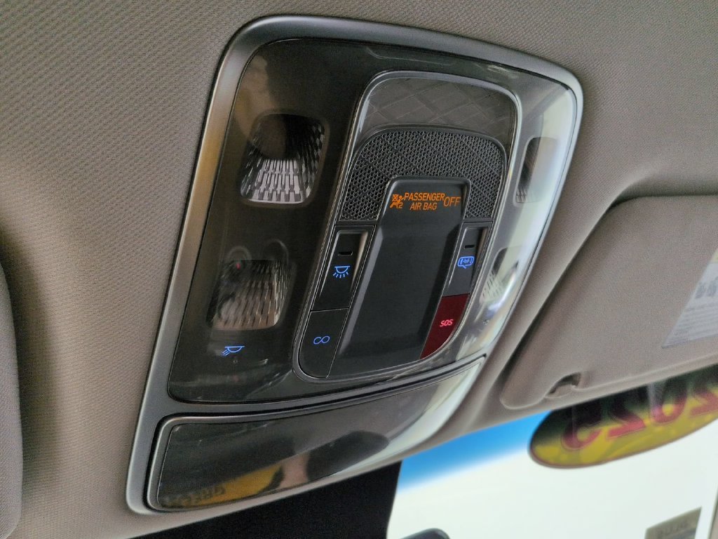 2025 GENESIS GV70 Standard - Photo 30