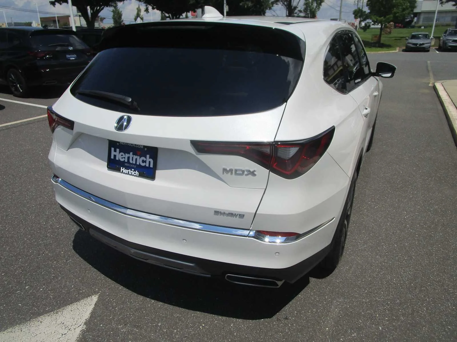 Certified Used 2026 Platinum White Pearl Acura w/Technology Package image 5