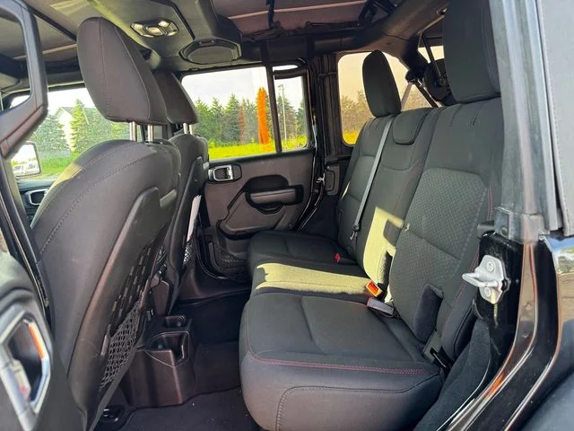 Used 2022 Black Jeep Unlimited Rubicon image 20
