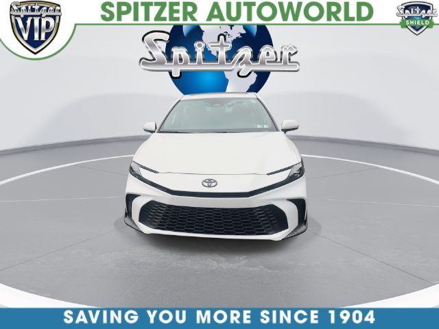New 2026 Ice Cap Toyota  SE image 3