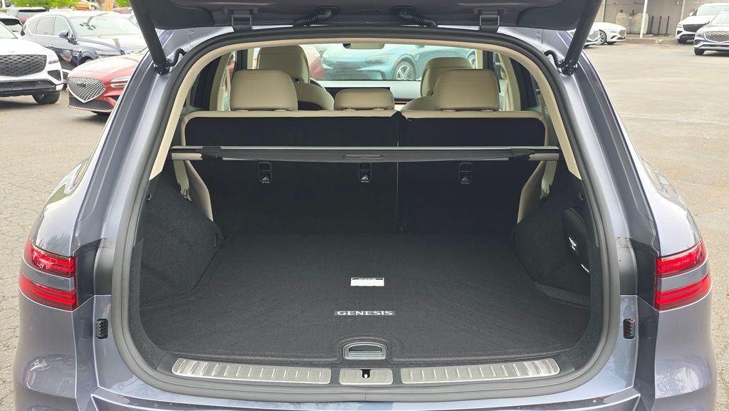 New 2026 Silver Genesis 2.5T ADVANCED image 15