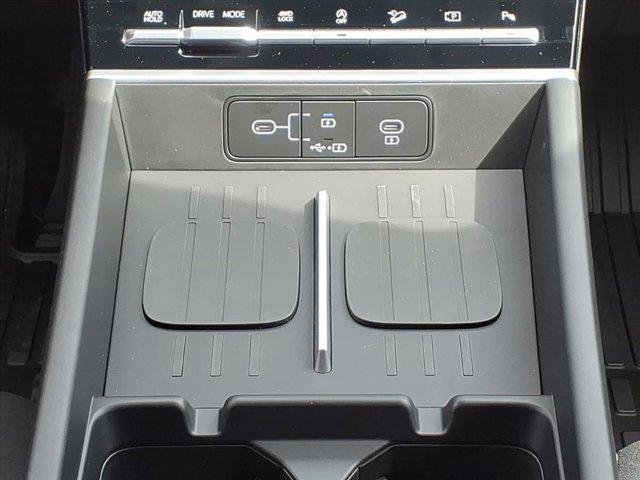 2026 Hyundai Santa Fe SE - Photo 9