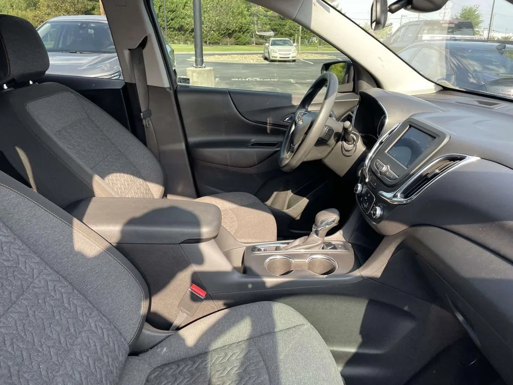 Certified Used 2023 Mosaic Black Metallic Chevrolet LT image 8