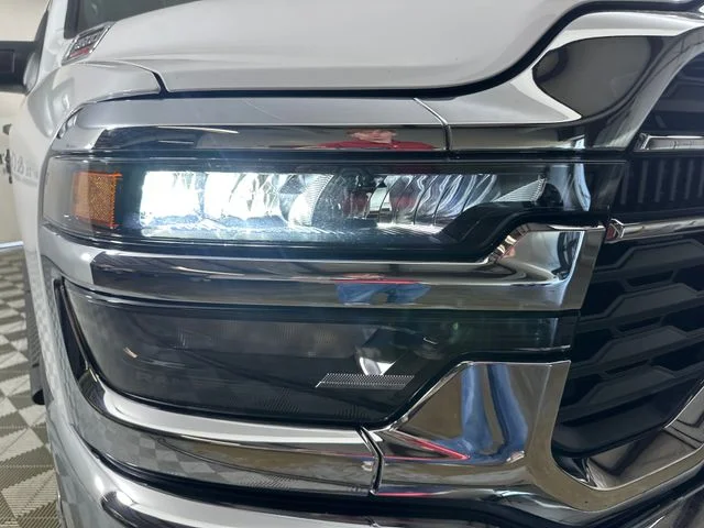 2026 RAM 2500 Tradesman - Photo 4