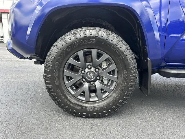 Certified Used 2023 BLUE CRUSH METALLIC Toyota  image 11