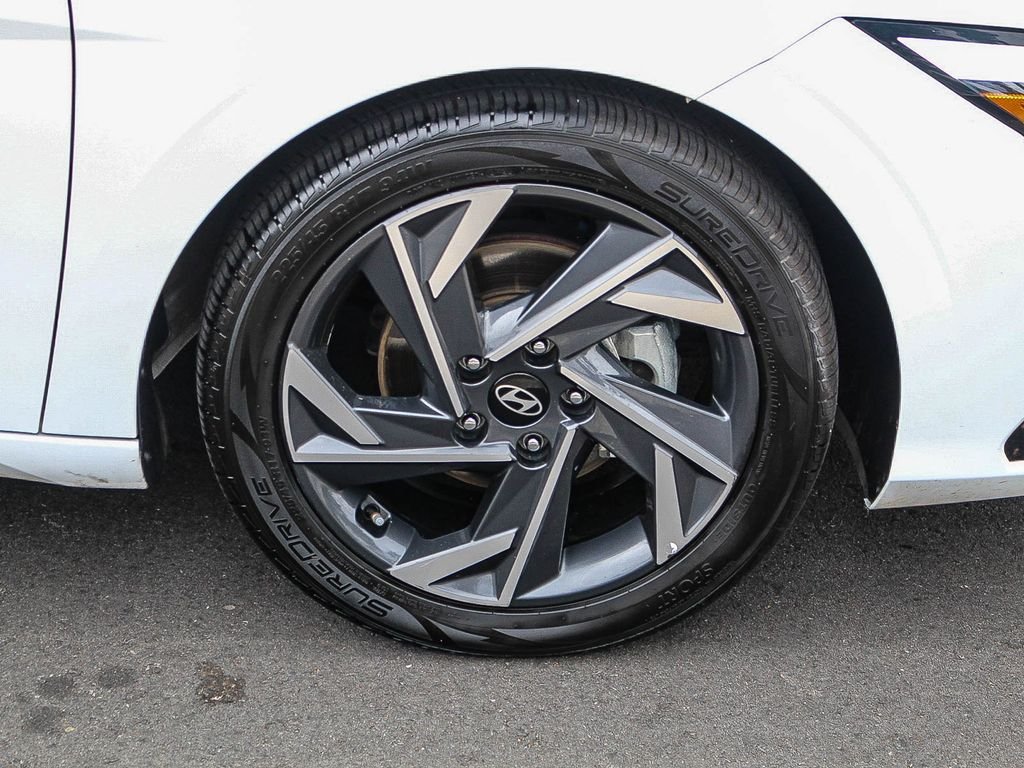Used 2024 White Hyundai Limited image 12