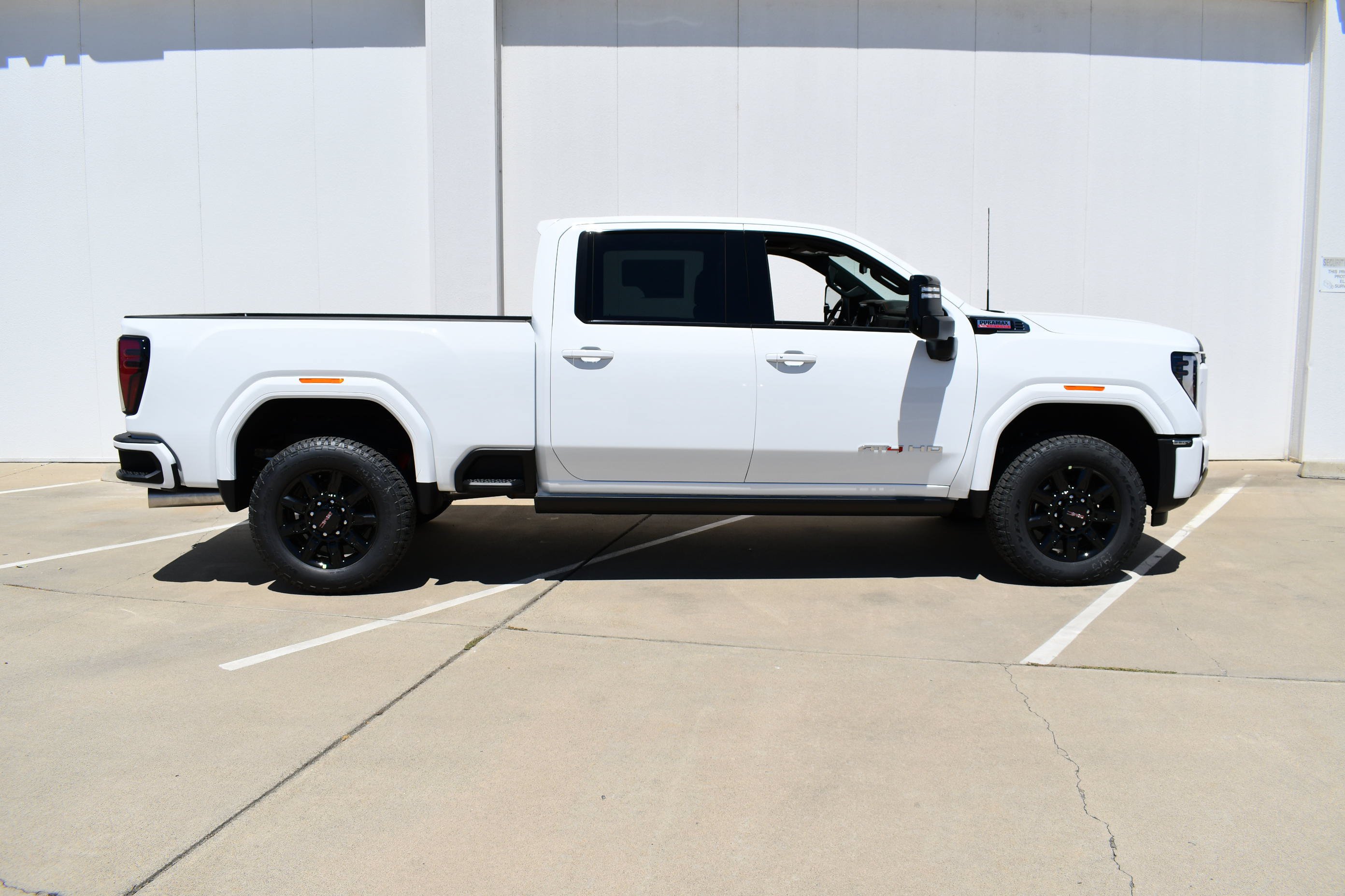 2026 GMC Sierra 2500HD AT4 - Photo 7