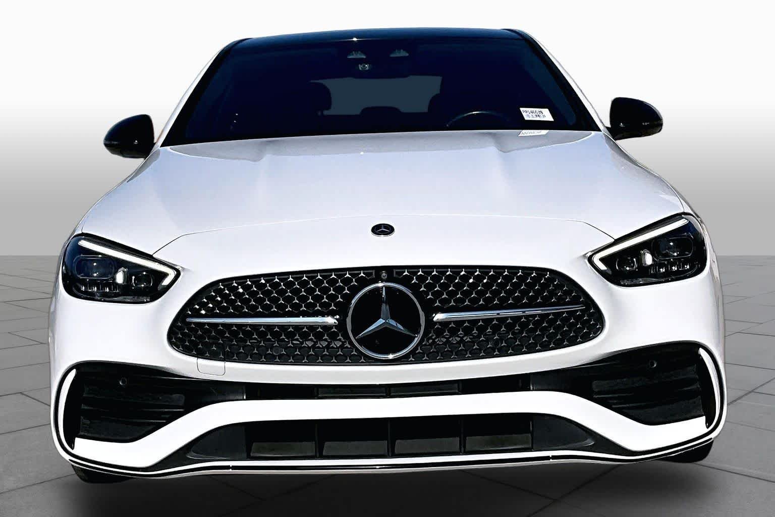 Used 2023 MANUFAKTUR Moonlight White Metallic Mercedes-Benz C 300 image 3