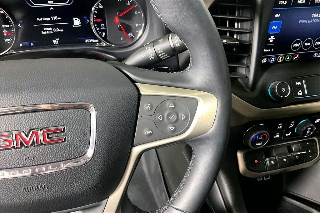 Used 2023 Ebony Twilight Metallic GMC Denali image 15