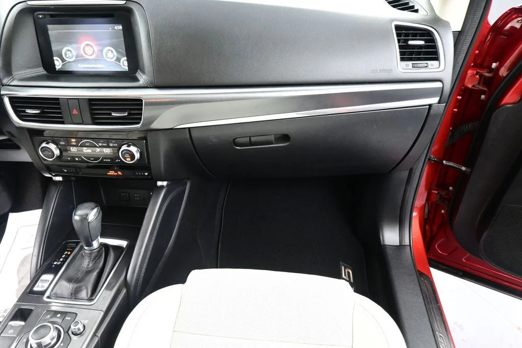 Used 2016 Red Mazda Grand Touring image 46