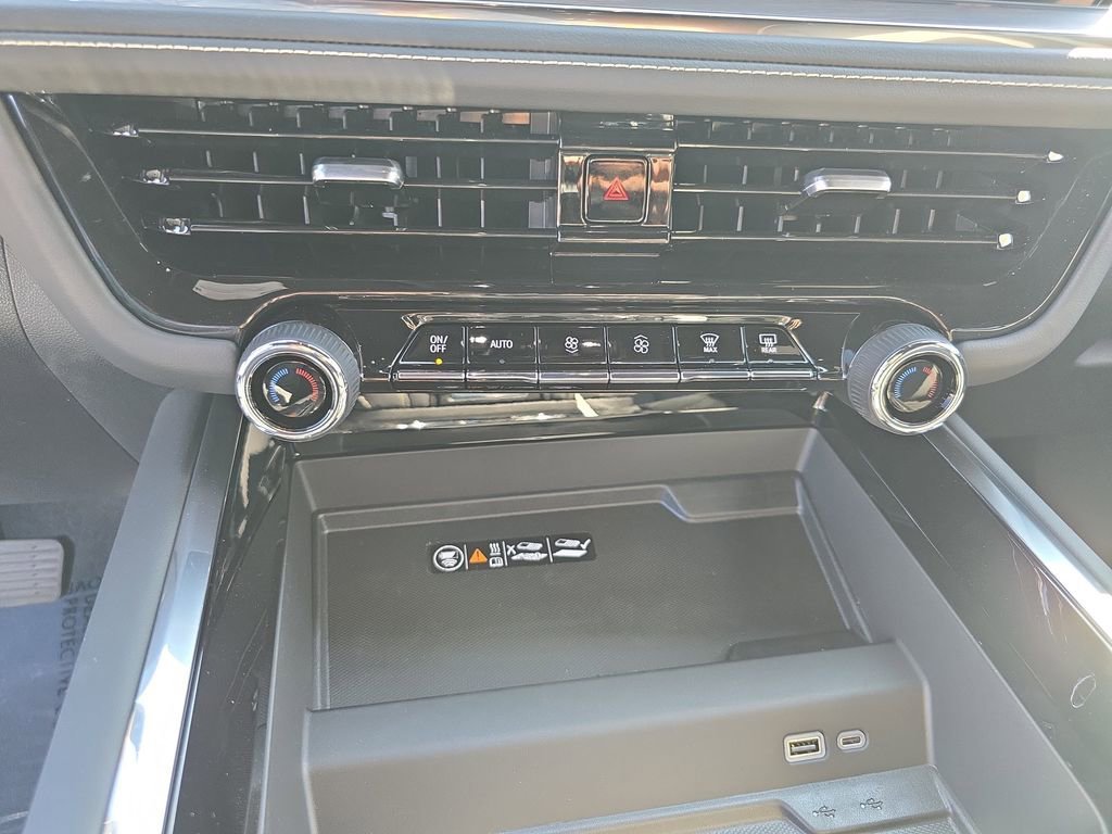 2026 Chevrolet Tahoe Premier - Photo 26