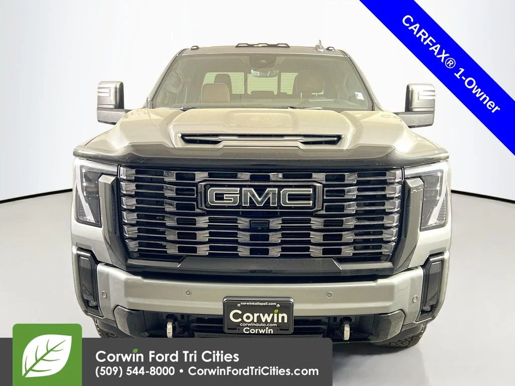 Used 2026 Sterling GMC Denali Ultimate image 4