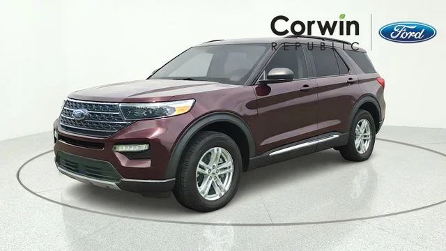 Certified Used 2023 Red Metallic Ford XLT image 3