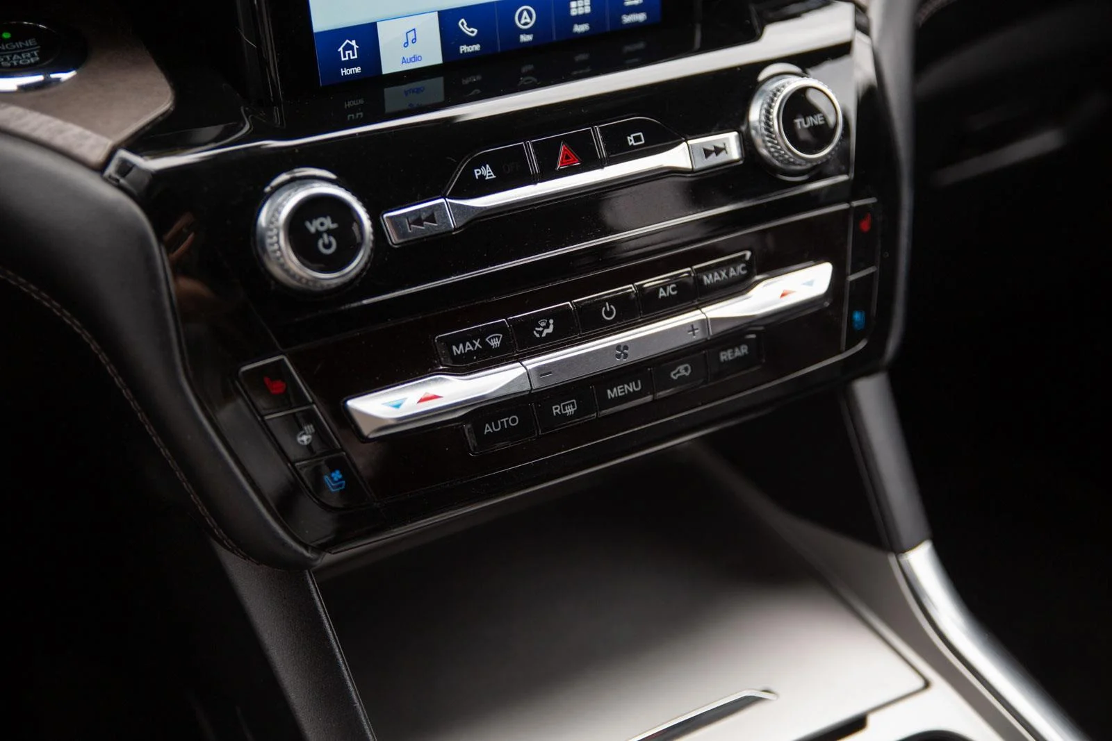 2021 Ford Explorer Platinum - Photo 15