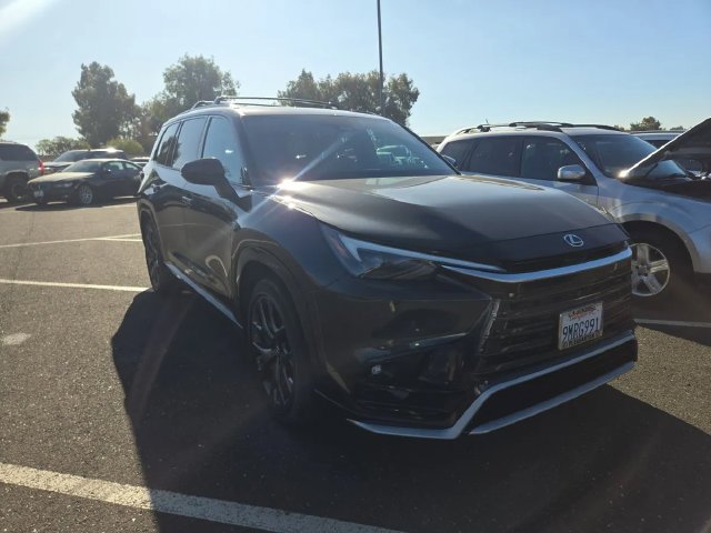 2024 Lexus TX Hybrid