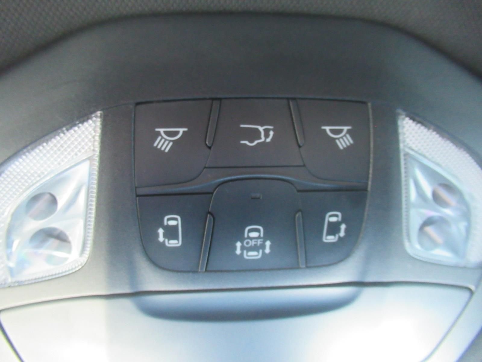Used 2019 Gray Chrysler Touring Plus image 31